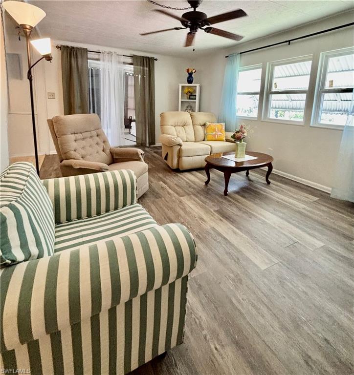 FOREST PARK MOBILE HOME - Residential