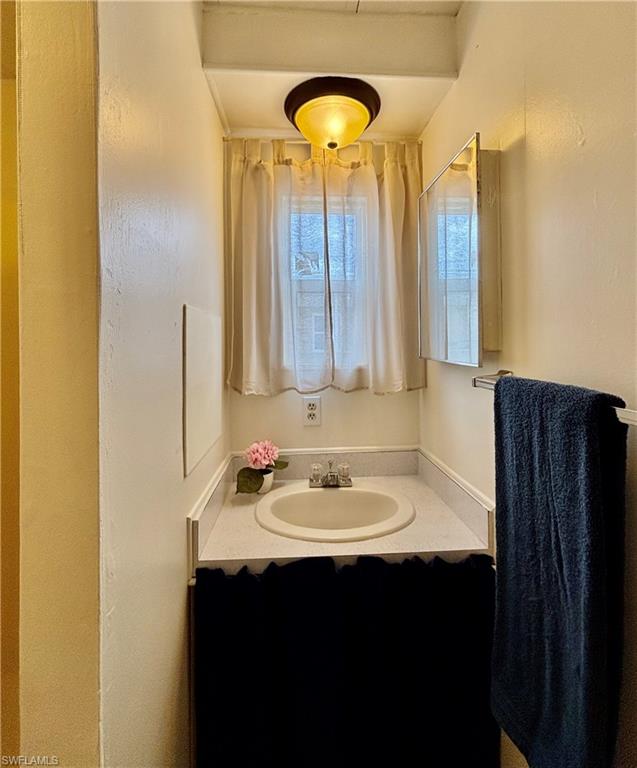 FOREST PARK MOBILE HOME - Residential