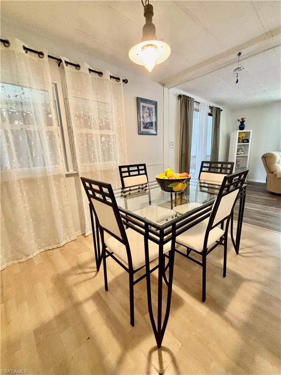 FOREST PARK MOBILE HOME - Residential