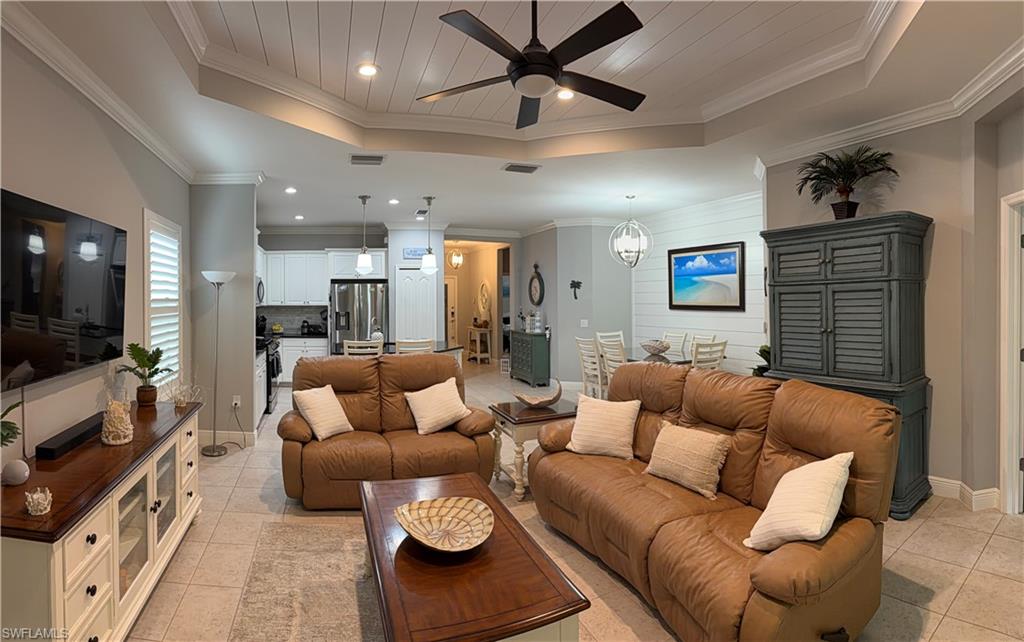 VILLA PALMERAS - Residential