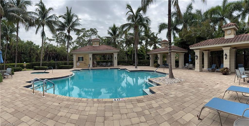 VILLA PALMERAS - Residential