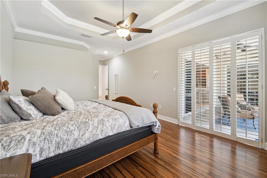 EMERSON SQUARE - Residential
