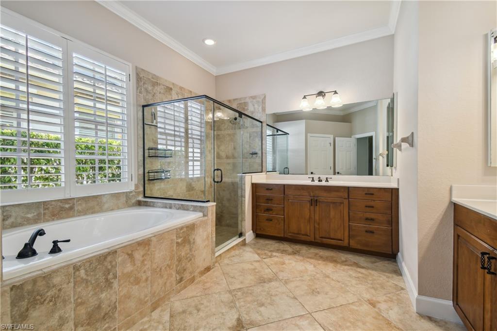 EMERSON SQUARE - Residential