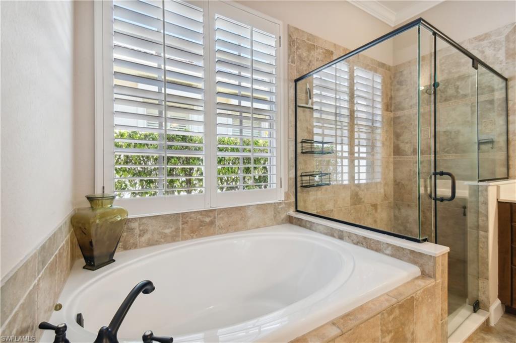 EMERSON SQUARE - Residential