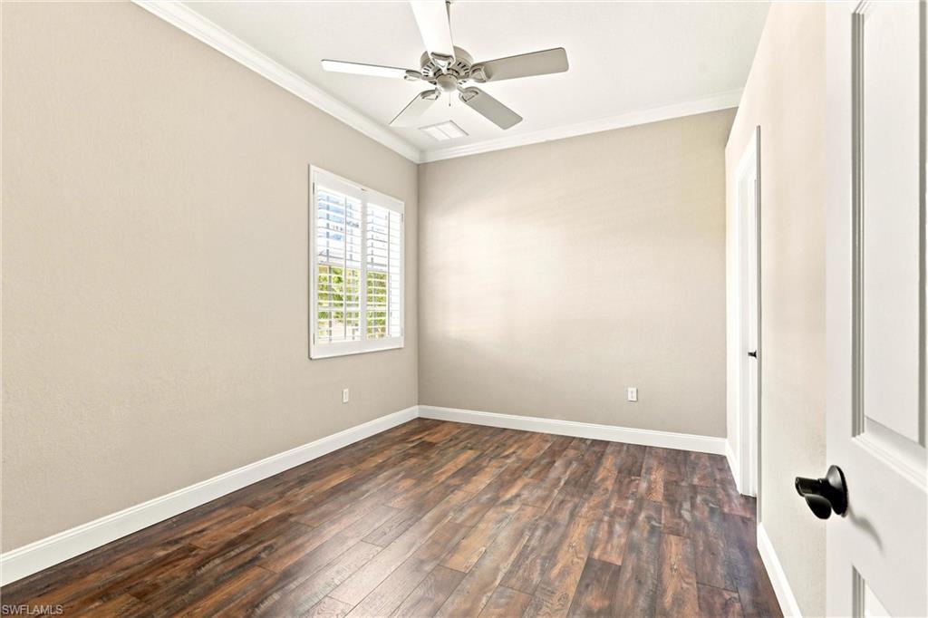 EMERSON SQUARE - Residential