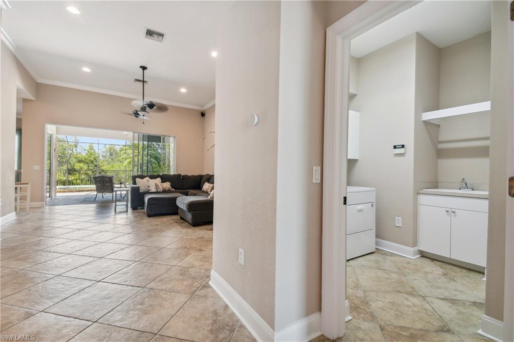 EMERSON SQUARE - Residential