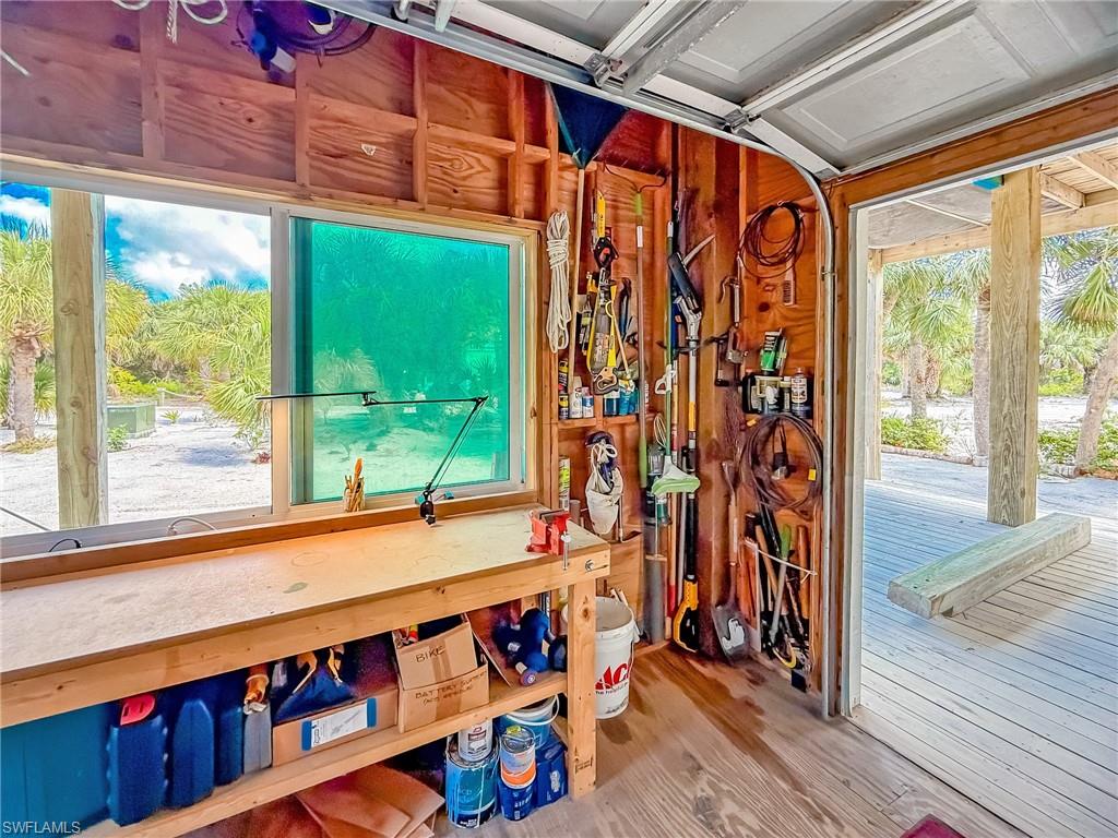CASTAWAY KEY UNRECORDED SUBDIVISION - Residential
