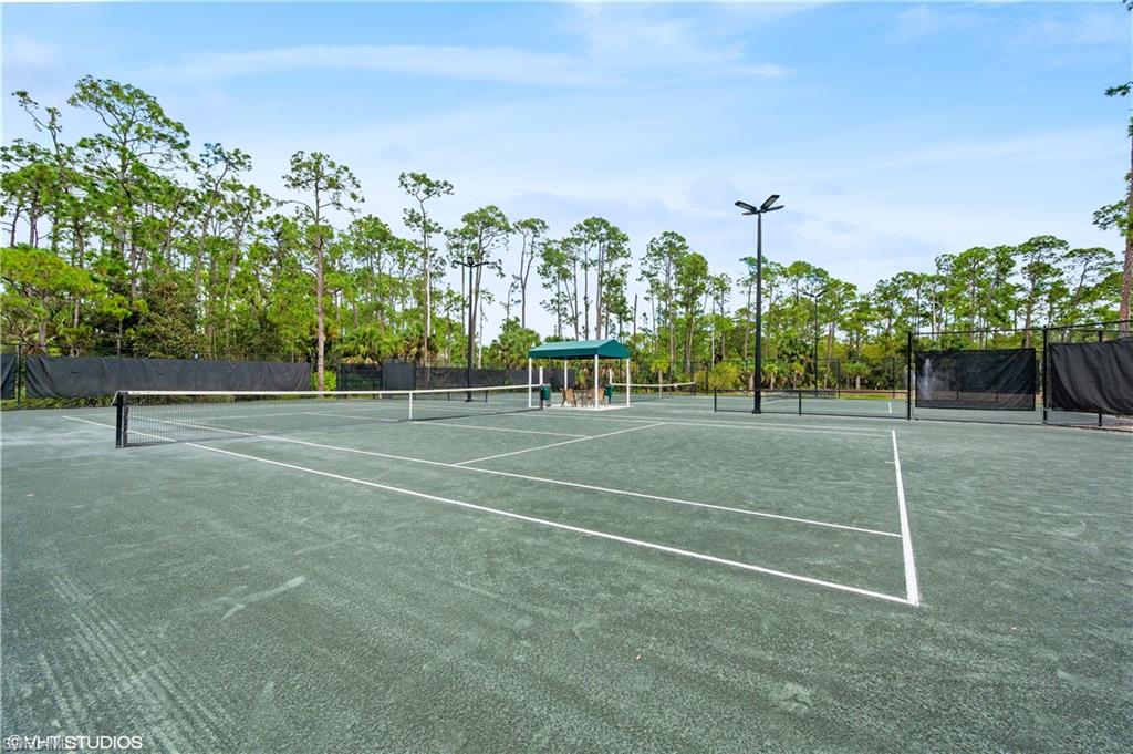 EDGEWATER AT CARLTON LAKES - Residential