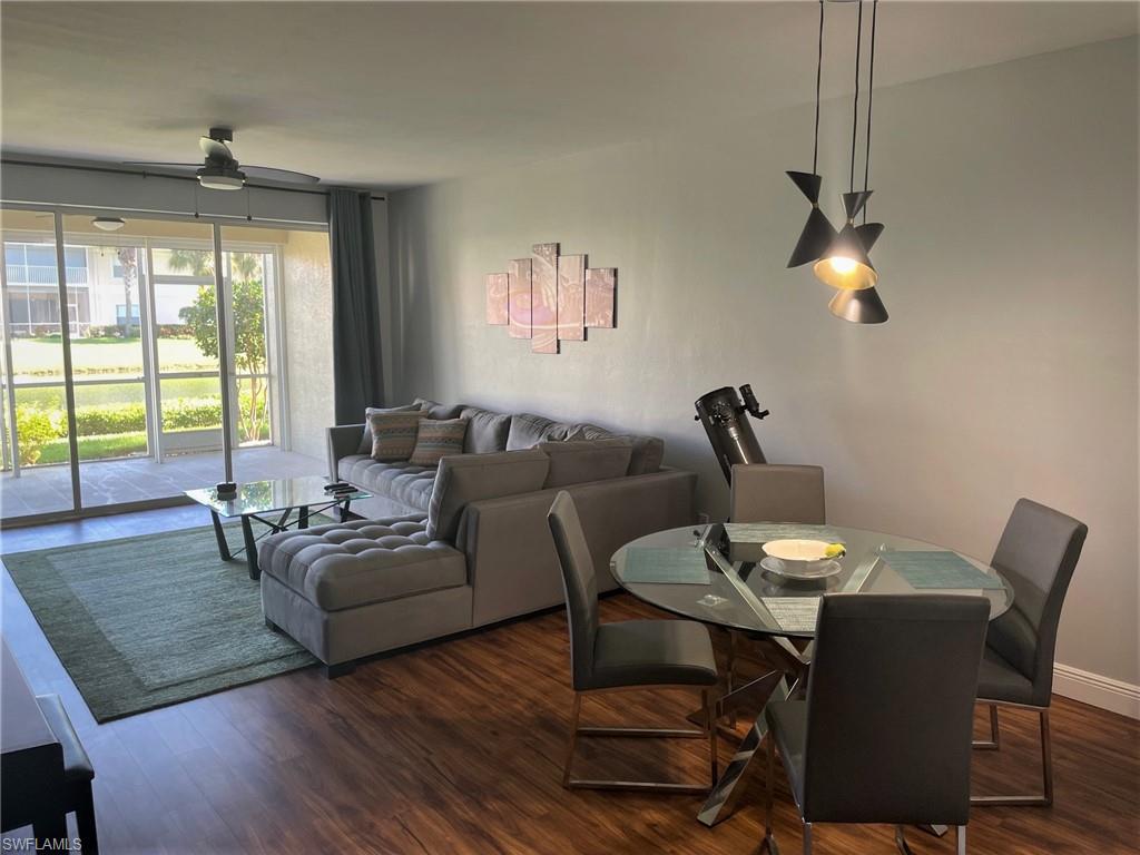 EDGEWATER AT CARLTON LAKES - Residential