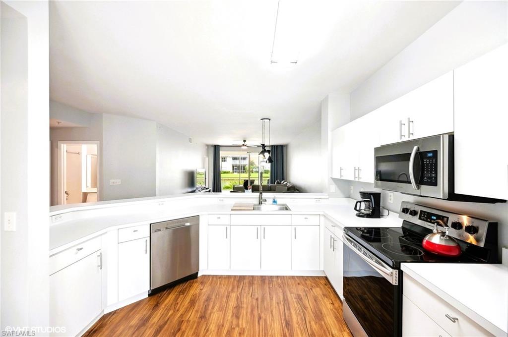EDGEWATER AT CARLTON LAKES - Residential