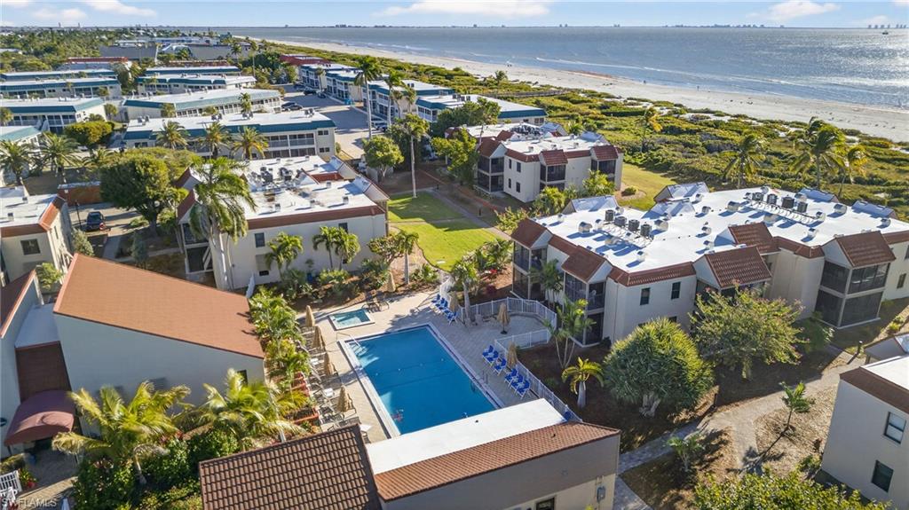 SANIBEL MOORINGS CONDO - Residential