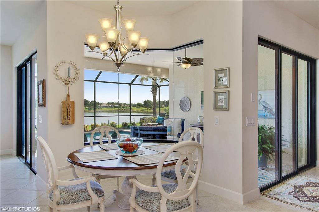 COUNTRY CLUB - Residential