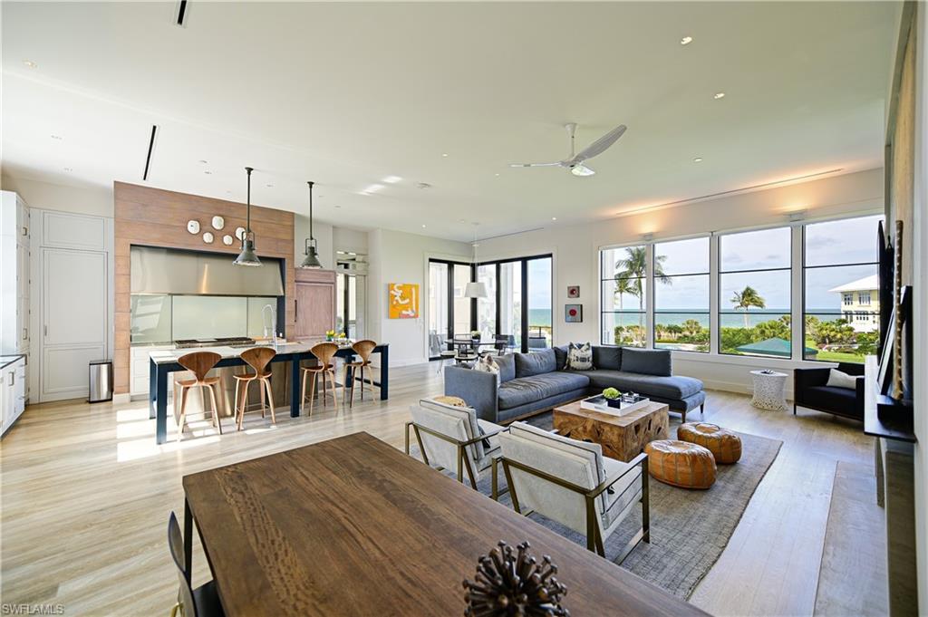 BAREFOOT BEACH - Residential