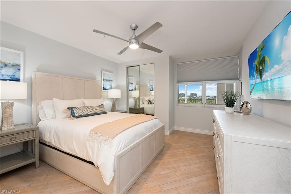 ROYAL MARCO POINT - Residential