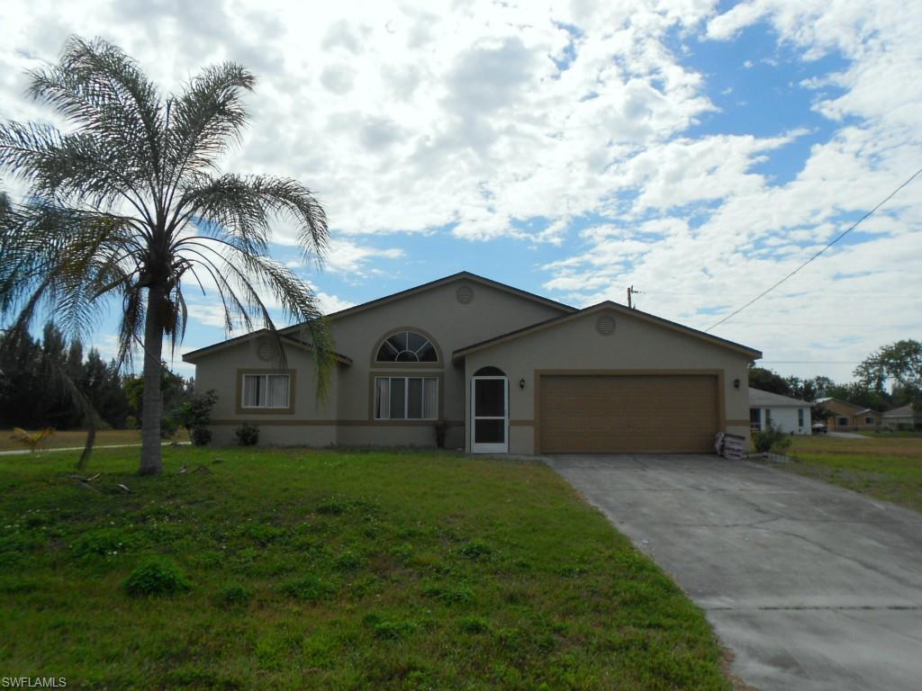 CAPE CORAL - Residential