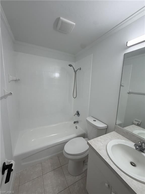 RESERVE AT BUCKINGHAM - Residential Lease