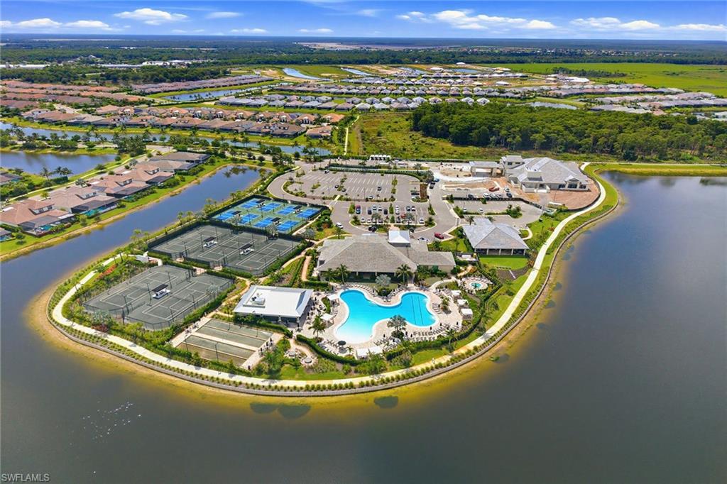 ESPLANADE BY THE ISLANDS - Residential