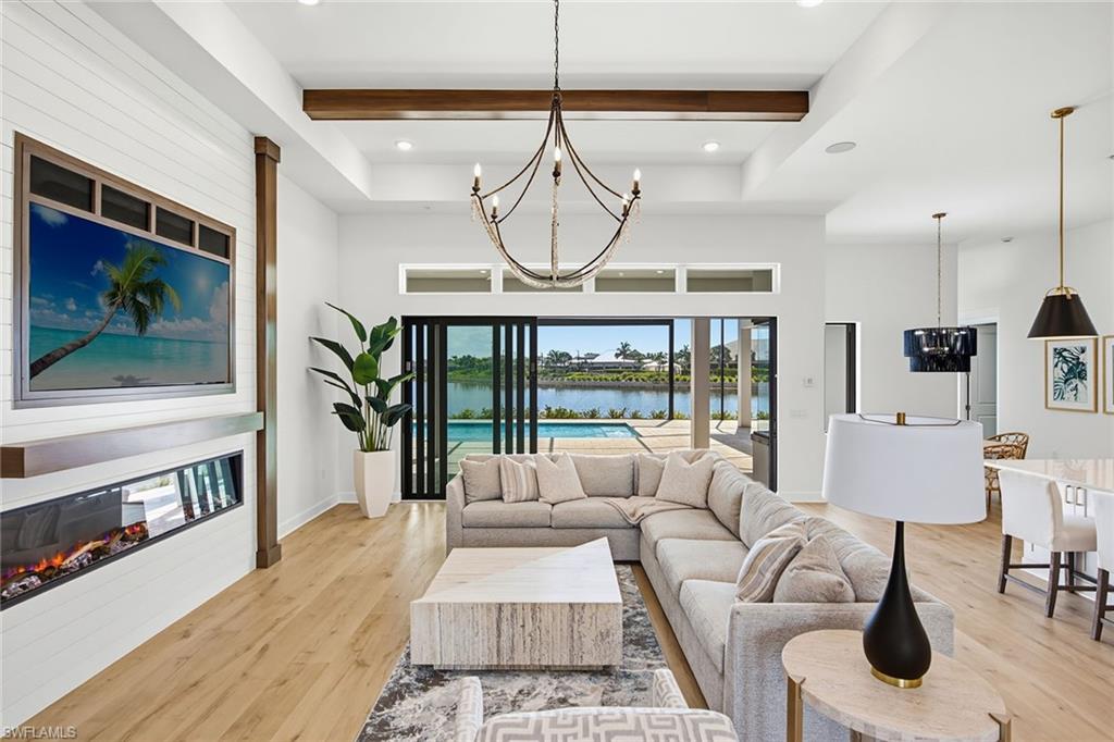 ESPLANADE BY THE ISLANDS - Residential