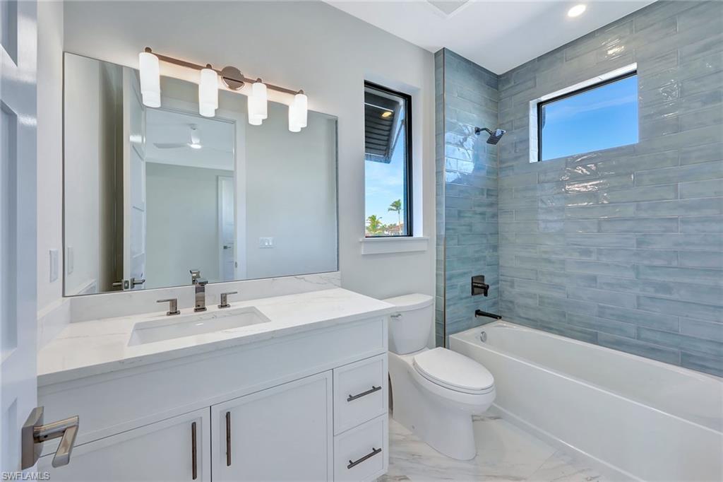 NAPLES PARK - Residential