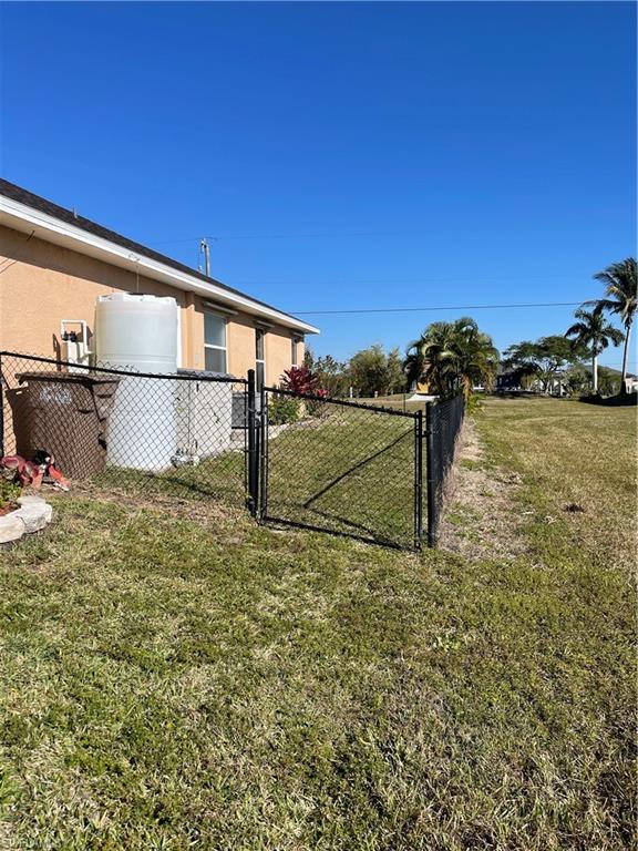 CAPE CORAL - Residential Lease