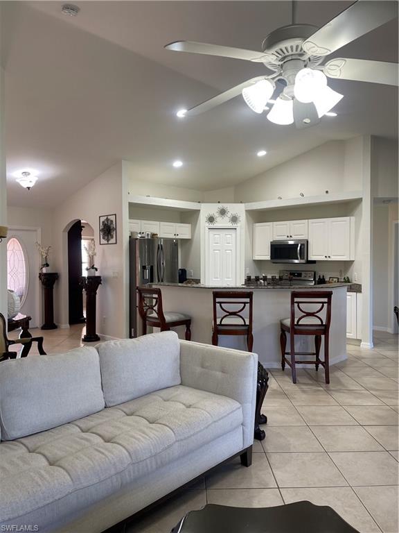 CAPE CORAL - Residential Lease