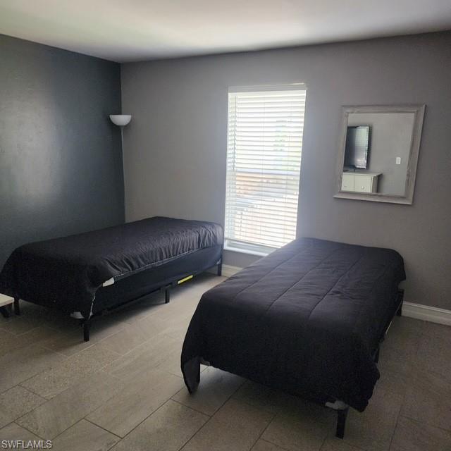 SUNSET POINTE - Residential Lease