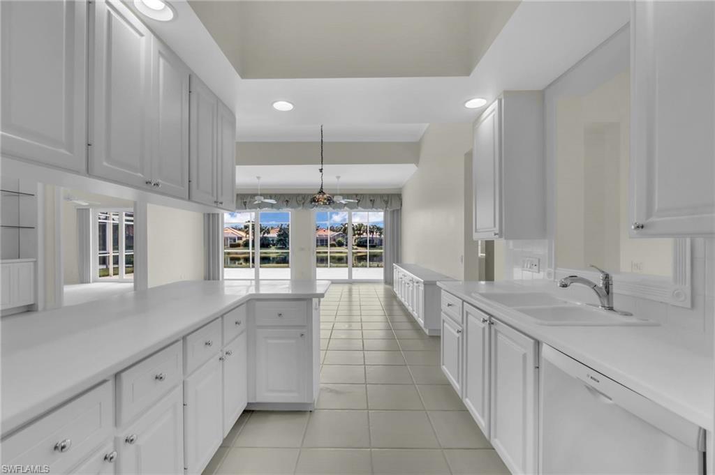 ISLAND WALK - Residential