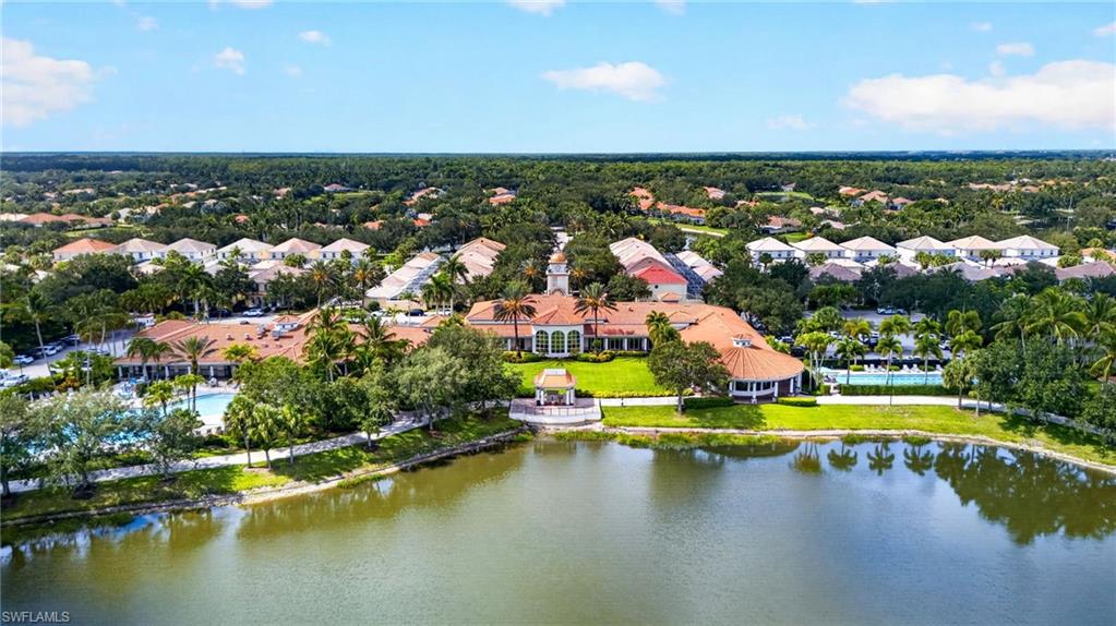 ISLAND WALK - Residential