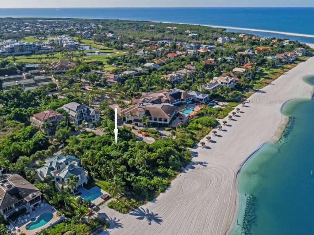 HIDEAWAY BEACH - Land