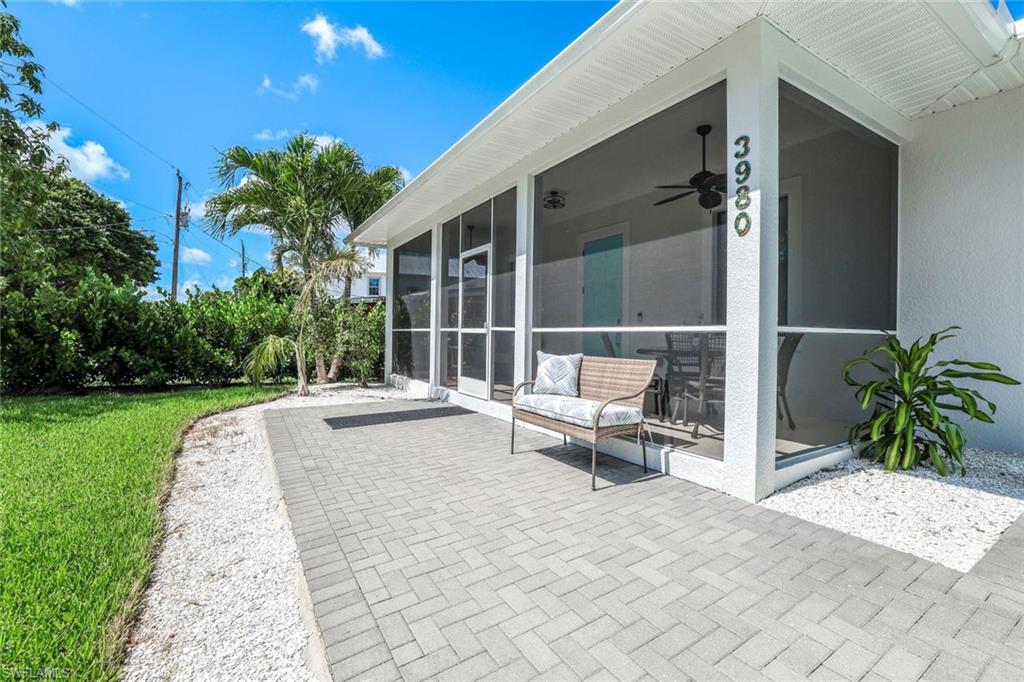 LAKE KELLY - Residential