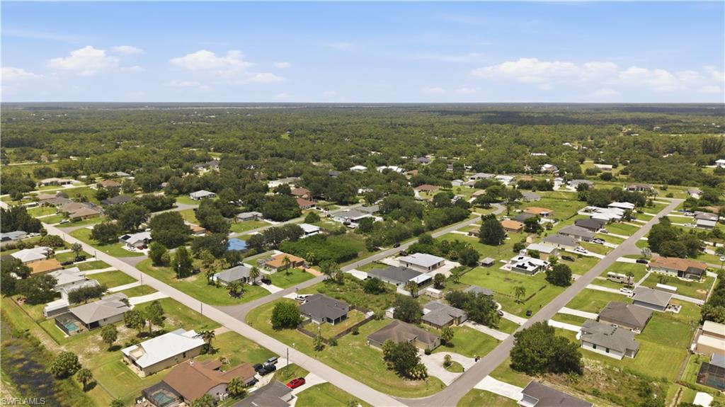BUCKINGHAM PARK - Land