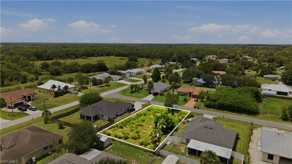 BUCKINGHAM PARK - Land