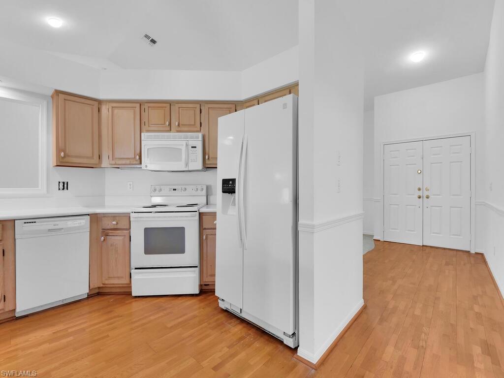 BRIARWOOD - Residential
