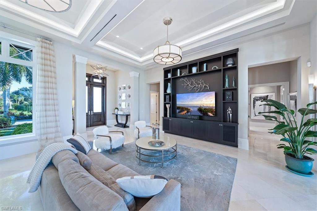 QUAIL WEST - Residential
