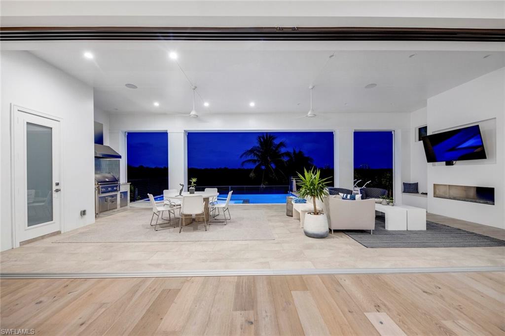 BONITA BEACH - Residential