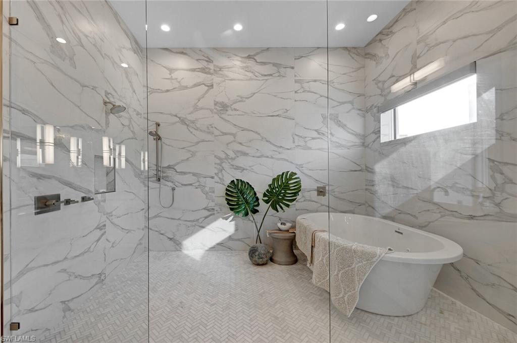 BONITA BEACH - Residential