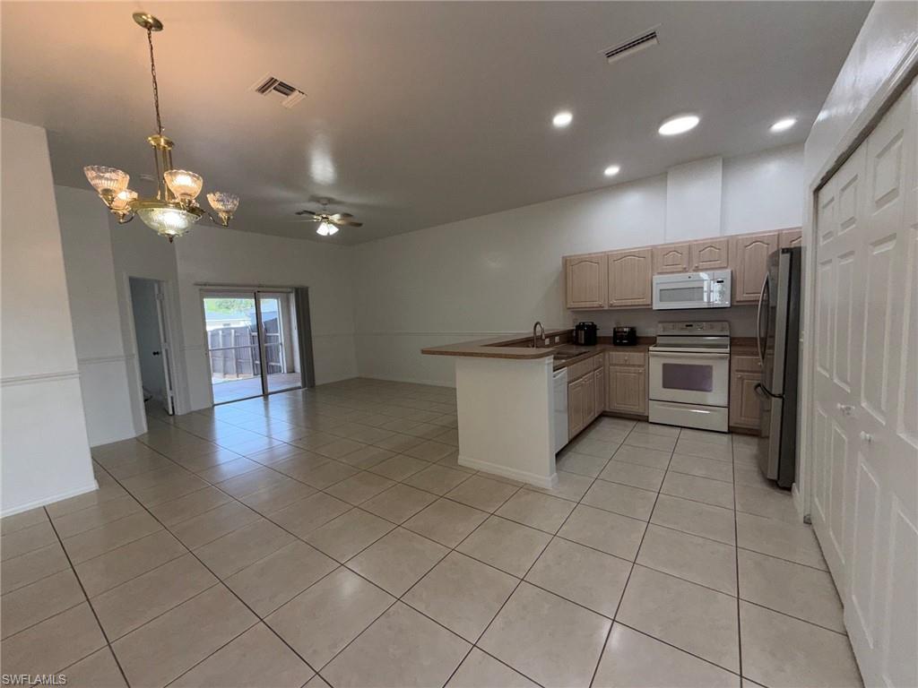 CAPE CORAL - Residential Income