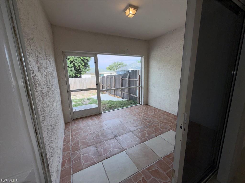 CAPE CORAL - Residential Income