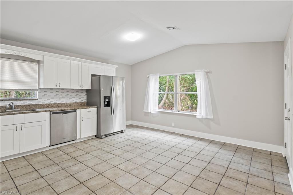 KREAMERS AVOCADO SUBD - Residential
