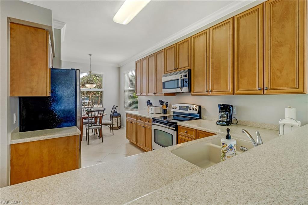 HERITAGE BAY - Residential Lease