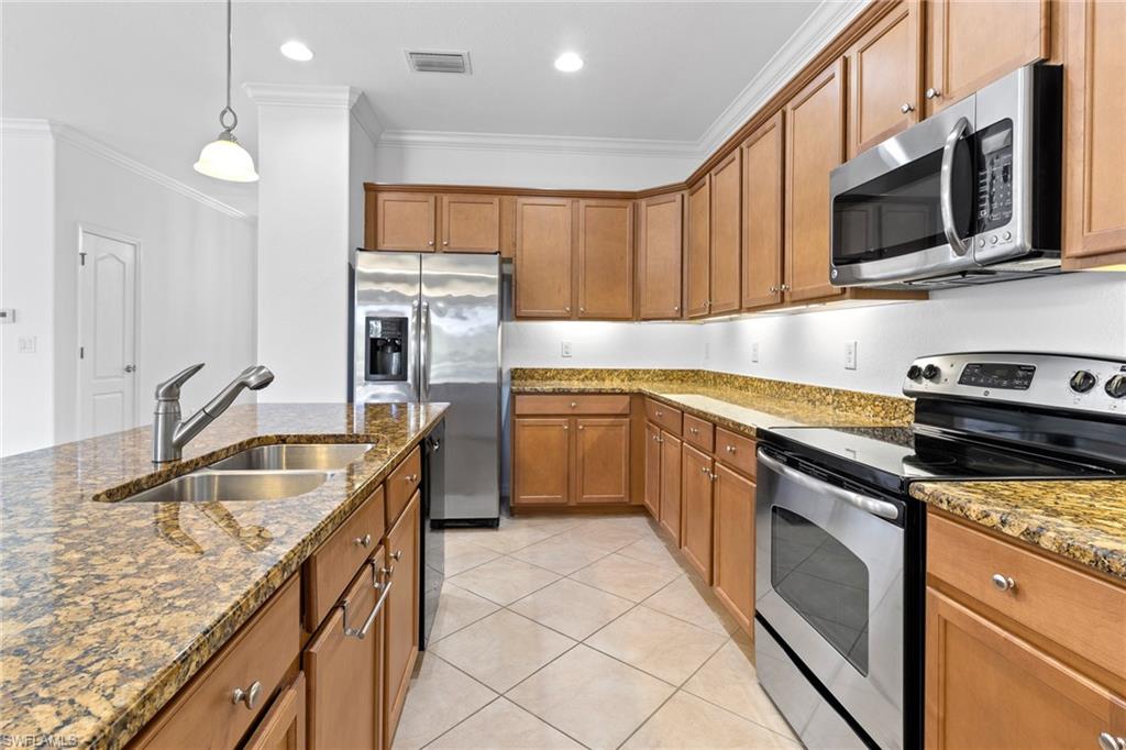 MADISON PARK - Residential Lease