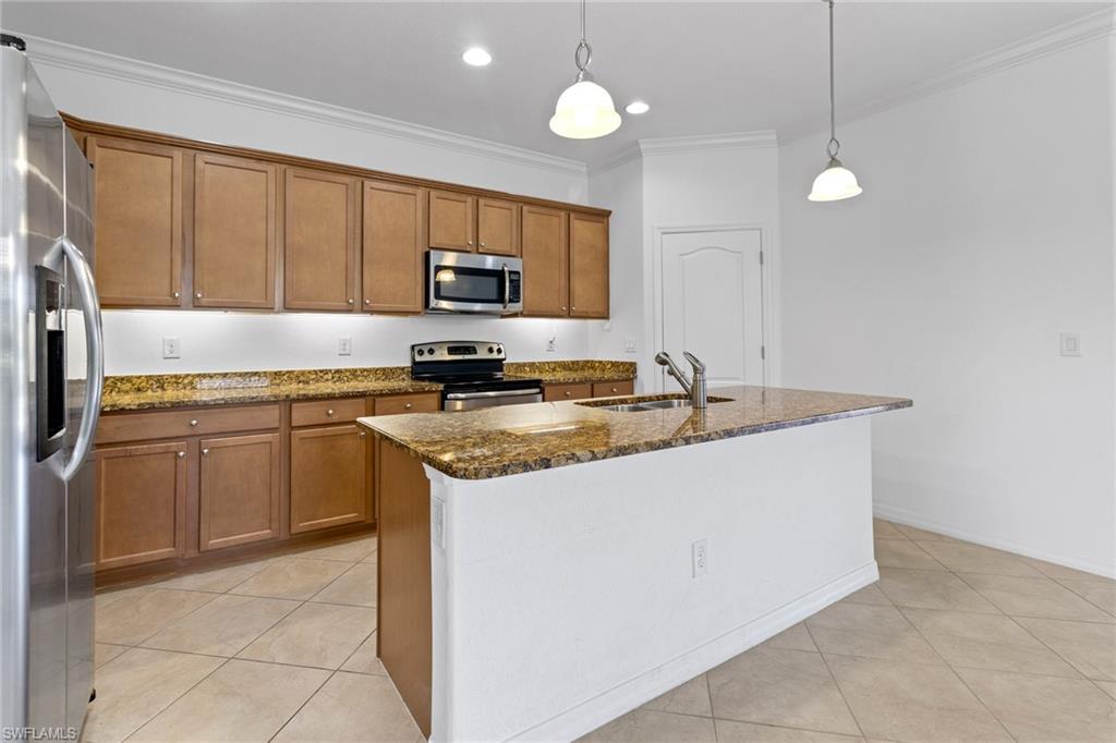 MADISON PARK - Residential Lease