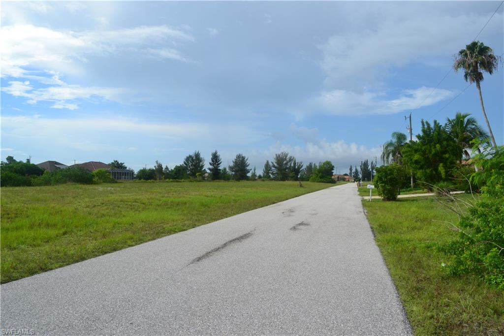 CAPE CORAL - Land