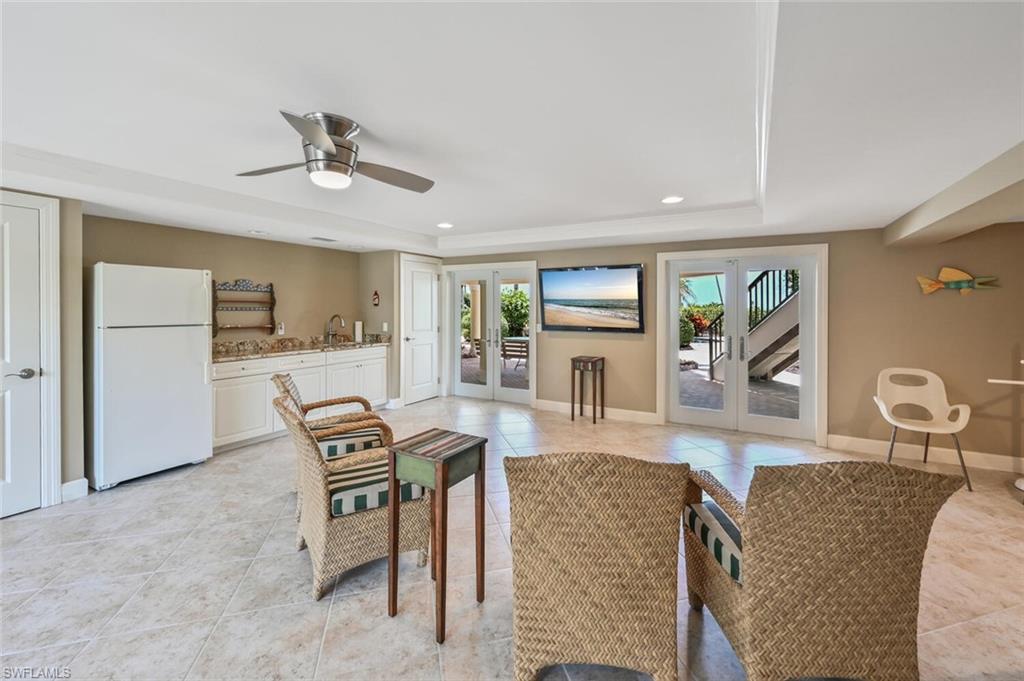 TARPON BAY AT CAPTIVA - Residential