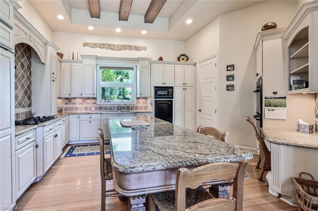 TARPON BAY AT CAPTIVA - Residential