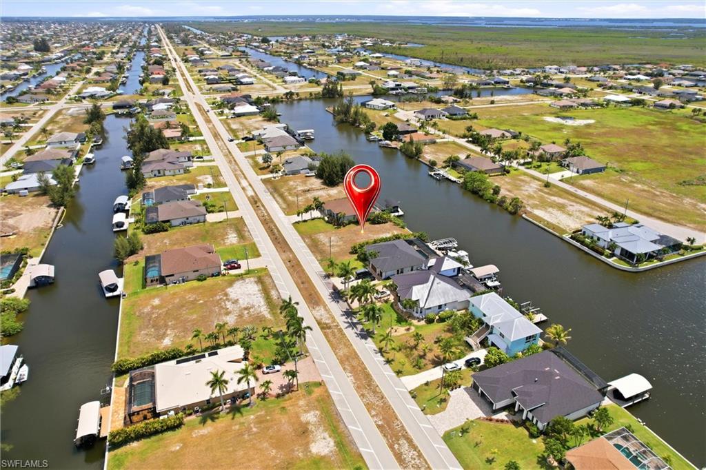 CAPE CORAL - Land