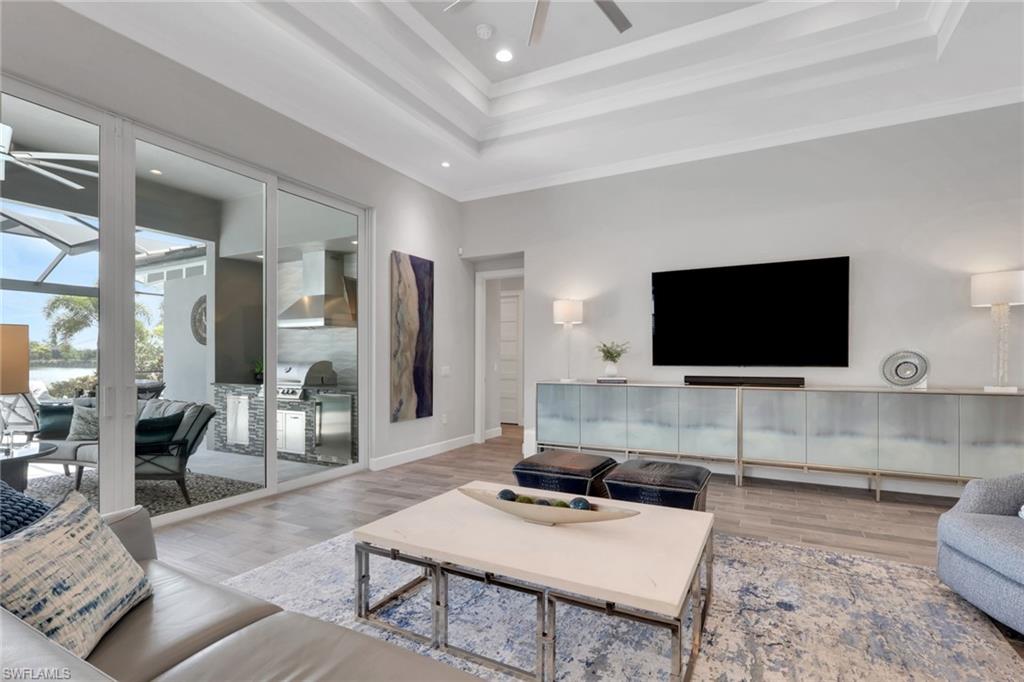 ISLES OF COLLIER PRESERVE - Residential