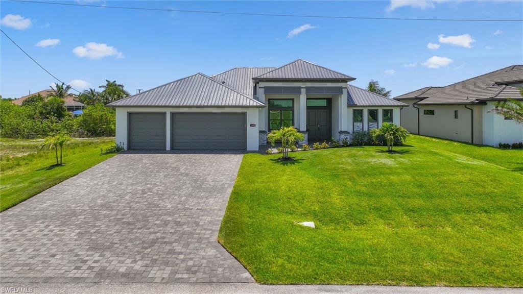 CAPE CORAL - Residential