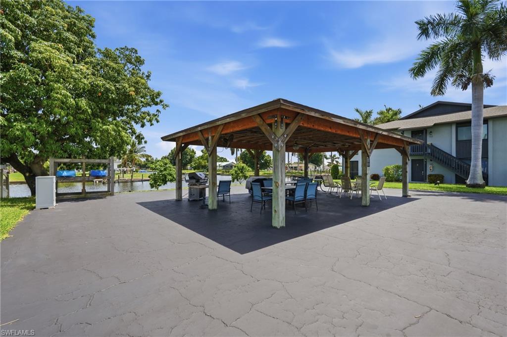 LE GRAND MARQUIS CONDO - Residential