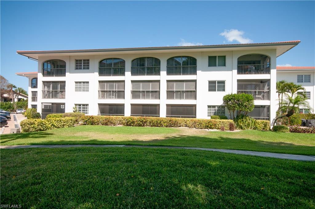 HIGH POINT COUNTRY CLUB - Residential